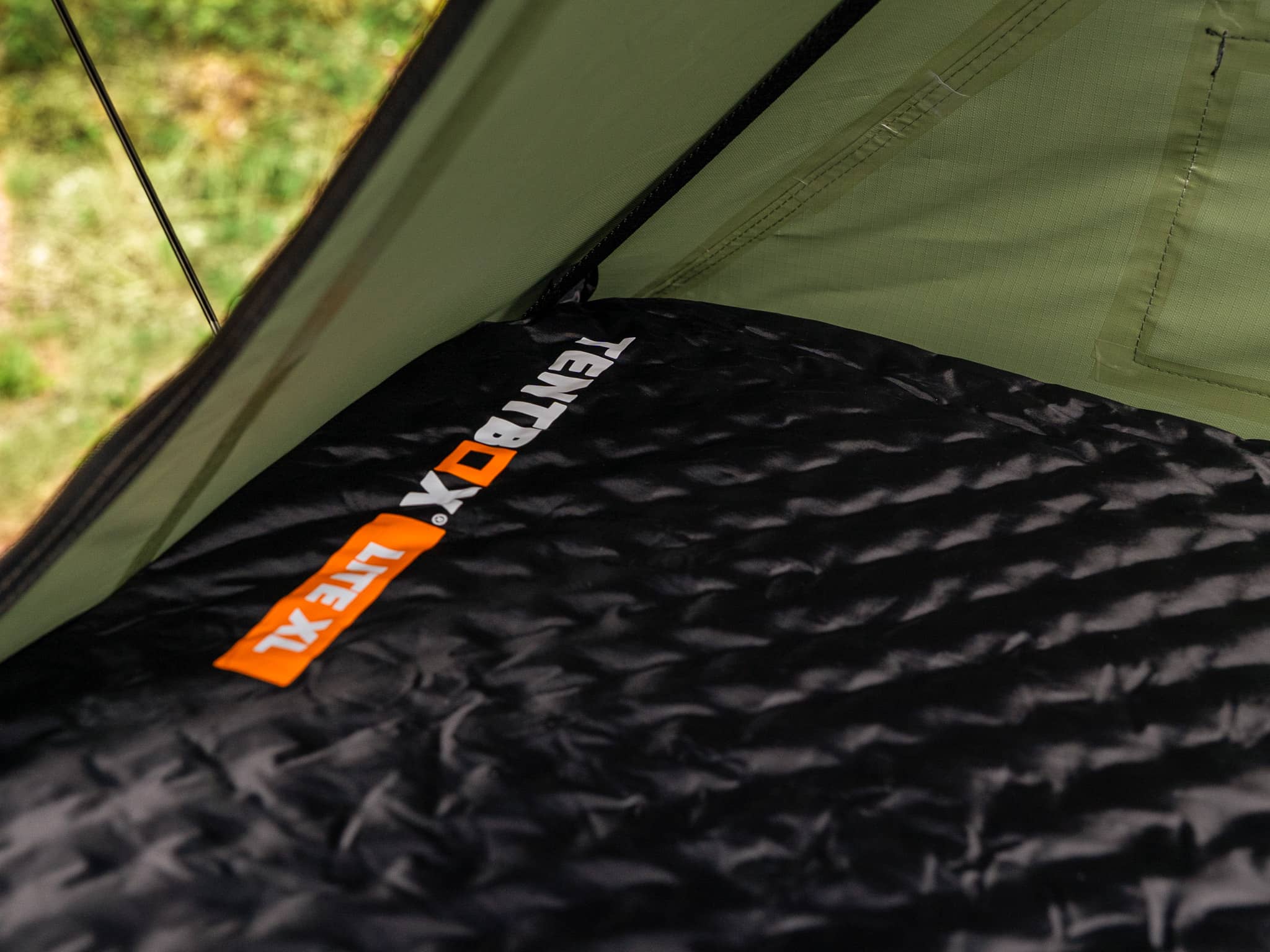Самонадуваем матрак TentBox Lite XL (Mattress Topper)