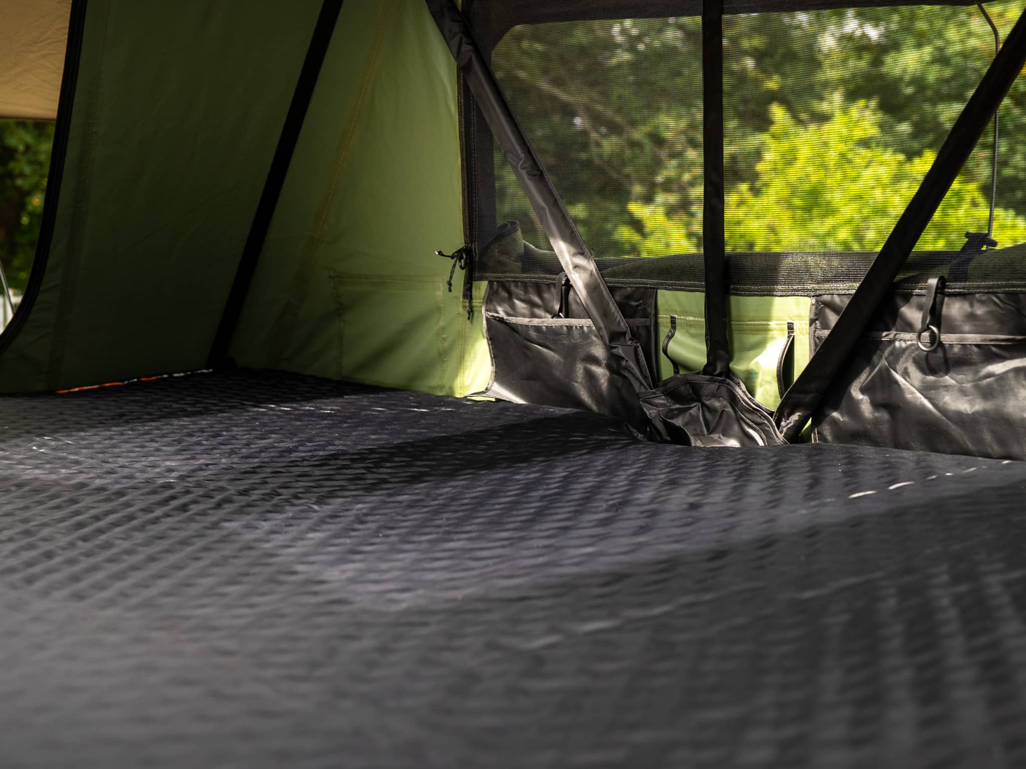 Самонадуваем матрак TentBox Lite XL (Mattress Topper)